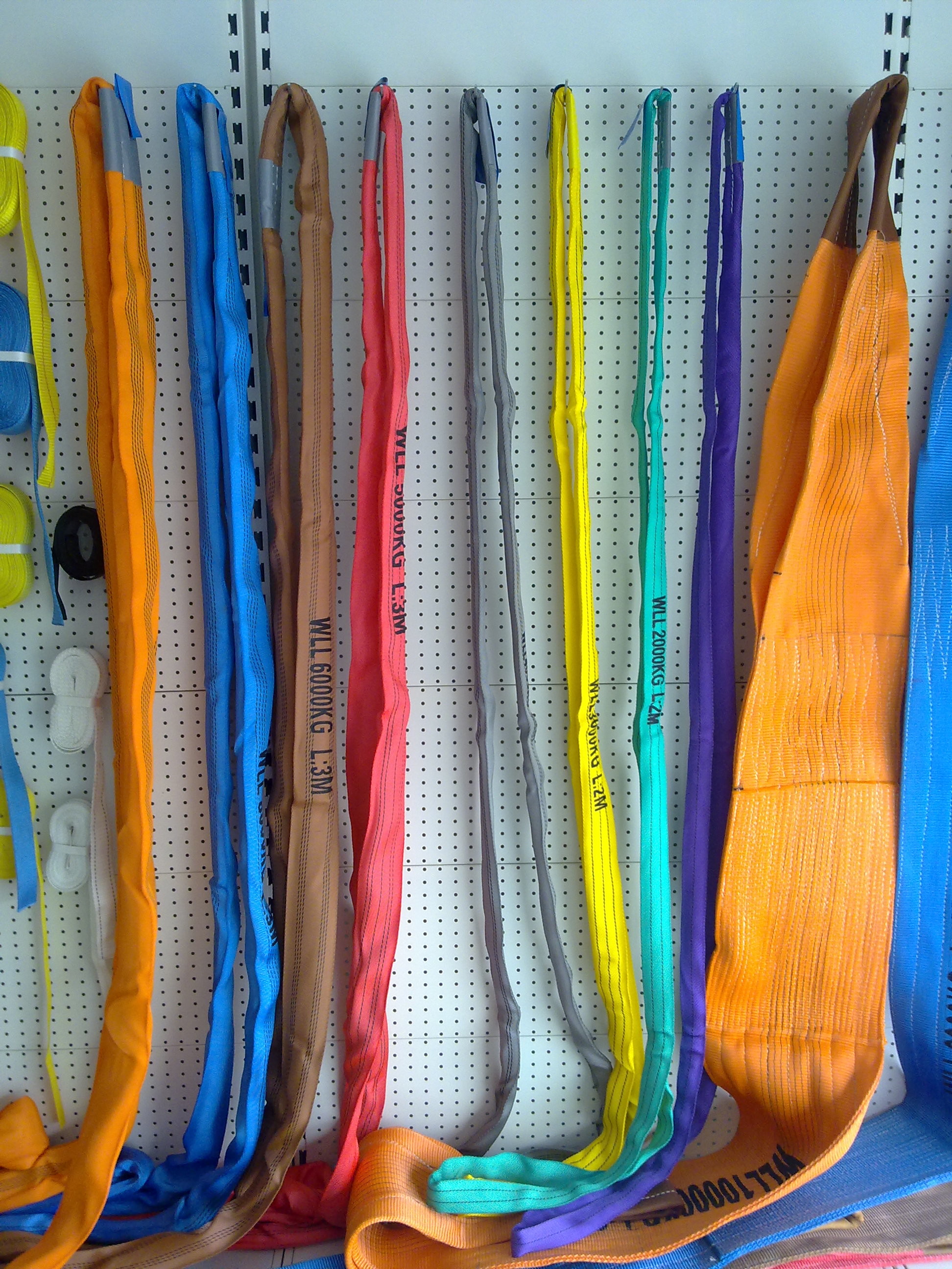 Multi Purpose Red Polyester Endless Round Sling 5000kg For Heavy Lifting