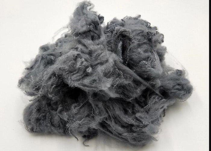 AA Grade Regenerated Polyester Fiber , Man Made Textile Materials For Padding