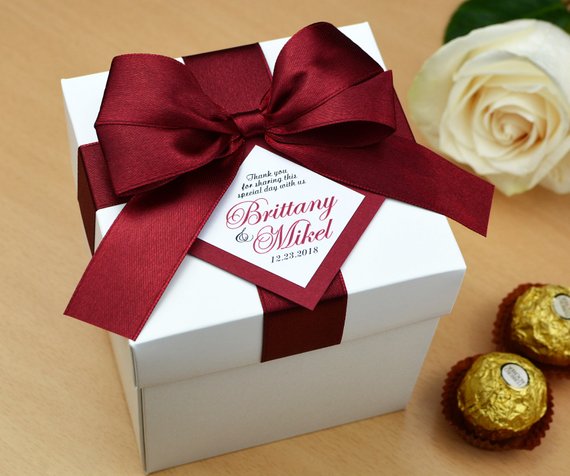 Customized Printing Luxury White Party Candy Bar Box Weeding Door Gift Chocolate Box With Ribbon
