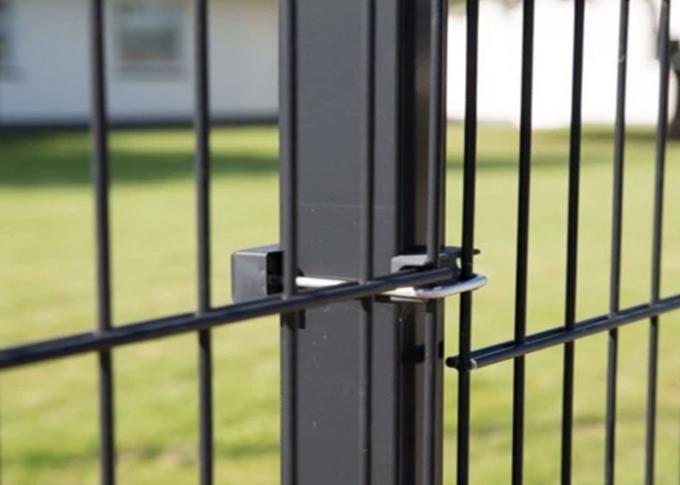 Security Fencing Weld Mesh Panels PVC Or Powder Spray Coated For Commercial Building
