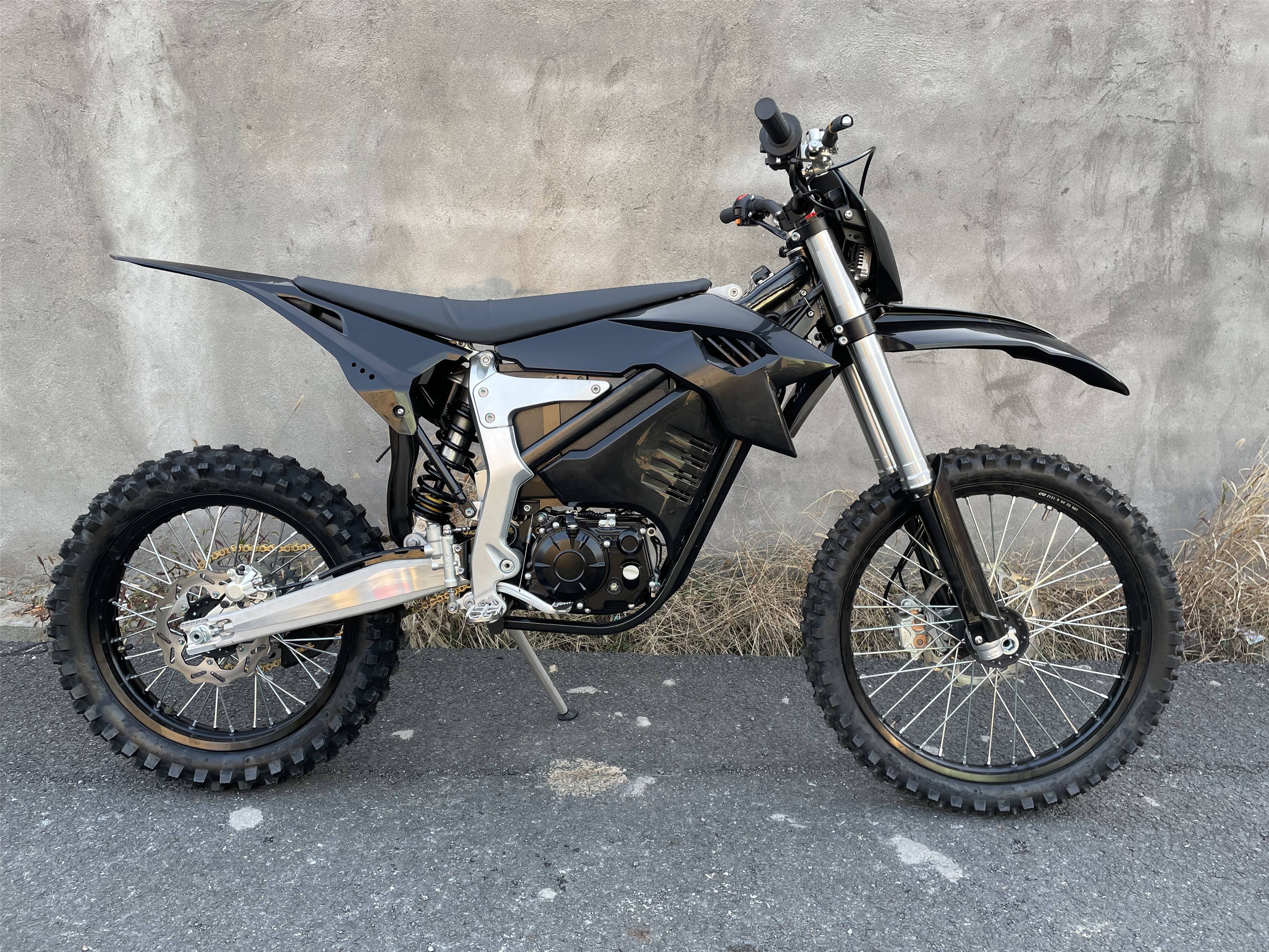 72V 40Ah Battery Electric Dirt Bike 120km/H Max Speed 12000W Mid Drive Electric Bicycle
