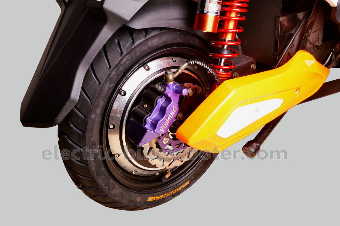 2 Wheeled Powerful Electric Scooter Pedal Assist 48V 600W-1000w 32Ah 90Kmlong Drive Distance