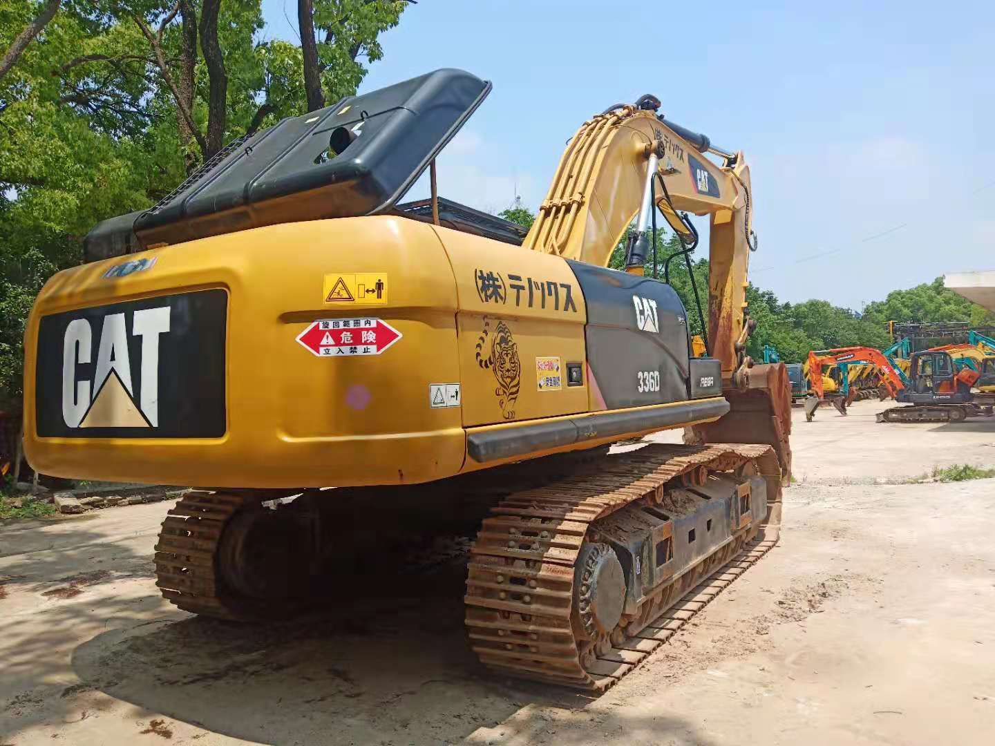Used Caterpillar Cat 336D Excavator 90% New Undercarriage 200 kW Power 20 Tons Operating Weight