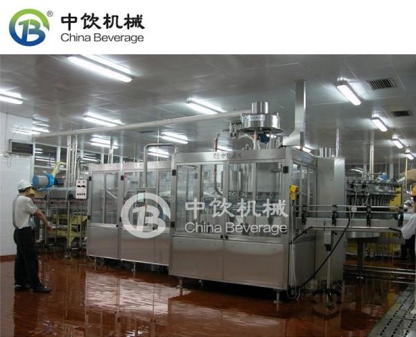 Auto Capping Carbonated Beverage Filling Machine Stainless Steel Compact