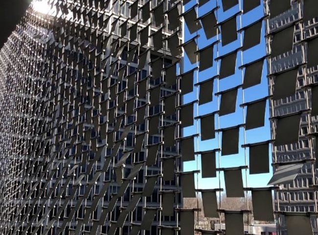 Kinetic Facade Sways Like Wave in Windy Day for Decorating Museum and Shopping Mall