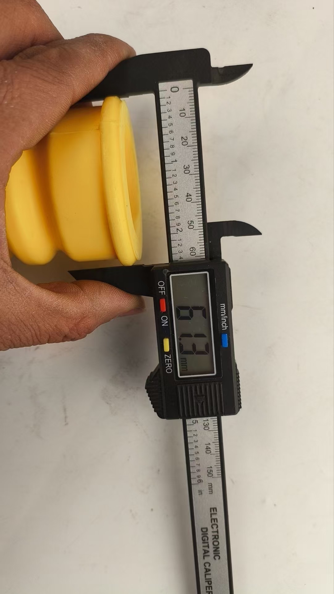 Auto Parts Front Suspension Block Shock Absorber Strut Bumper Rubber Buffer LR001144 for Freelander / Land Rover Evoque / Discovery
