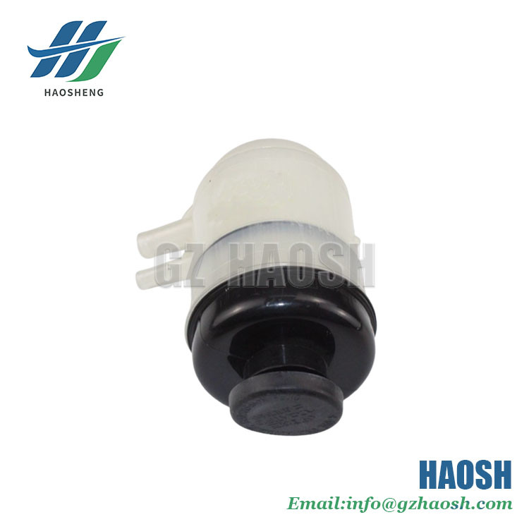 8-97107987-0 8-97107987-1 8971079871 8971079870 Power Steering Oil Tank For Isuzu 700P 600P NKR55
