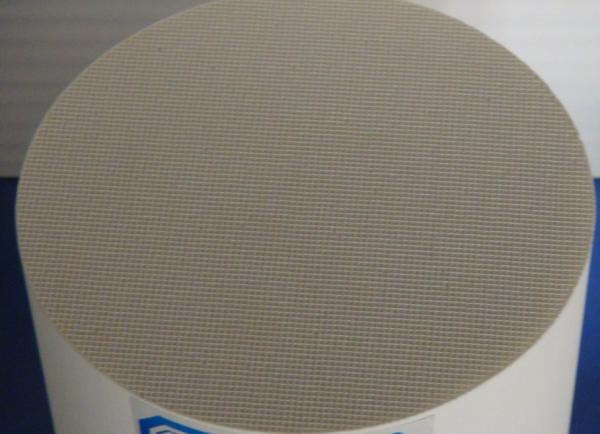 Thin Honeycomb Ceramic Substrates For 3 Way Catalytic Converters