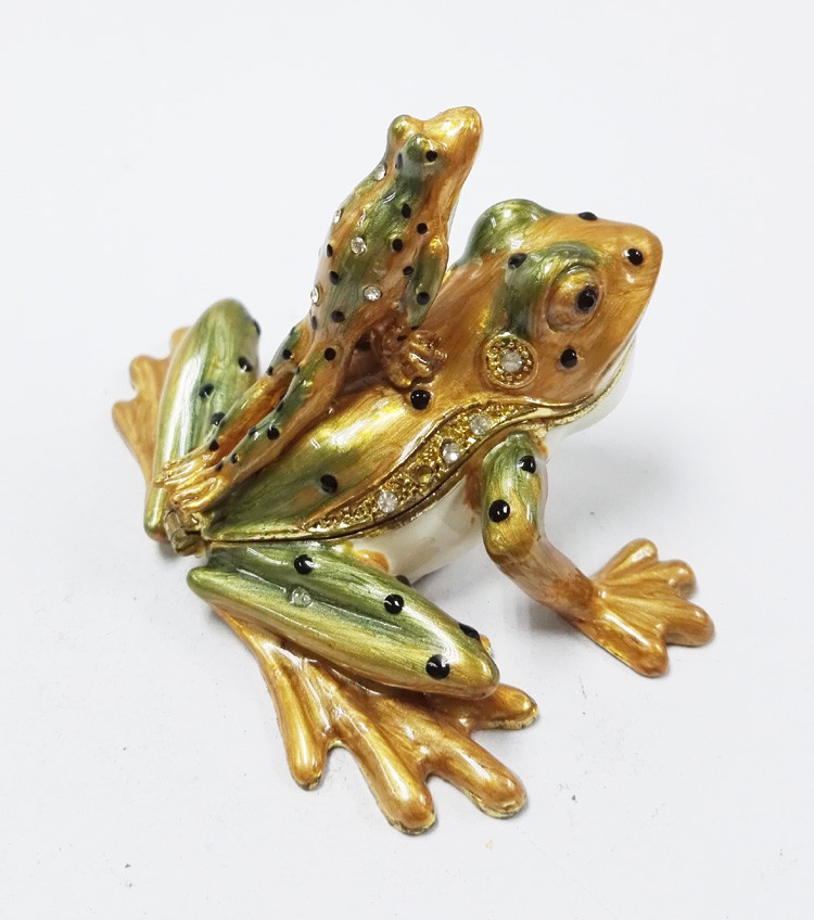 The Frog Prince with baby beautiful shape metal jewelry box antique metal jewelry box