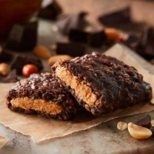  Hot Sale Filled Date Bar Cookies Fig Newton Biscuits Making Forming Encrusting Machine Manufactures