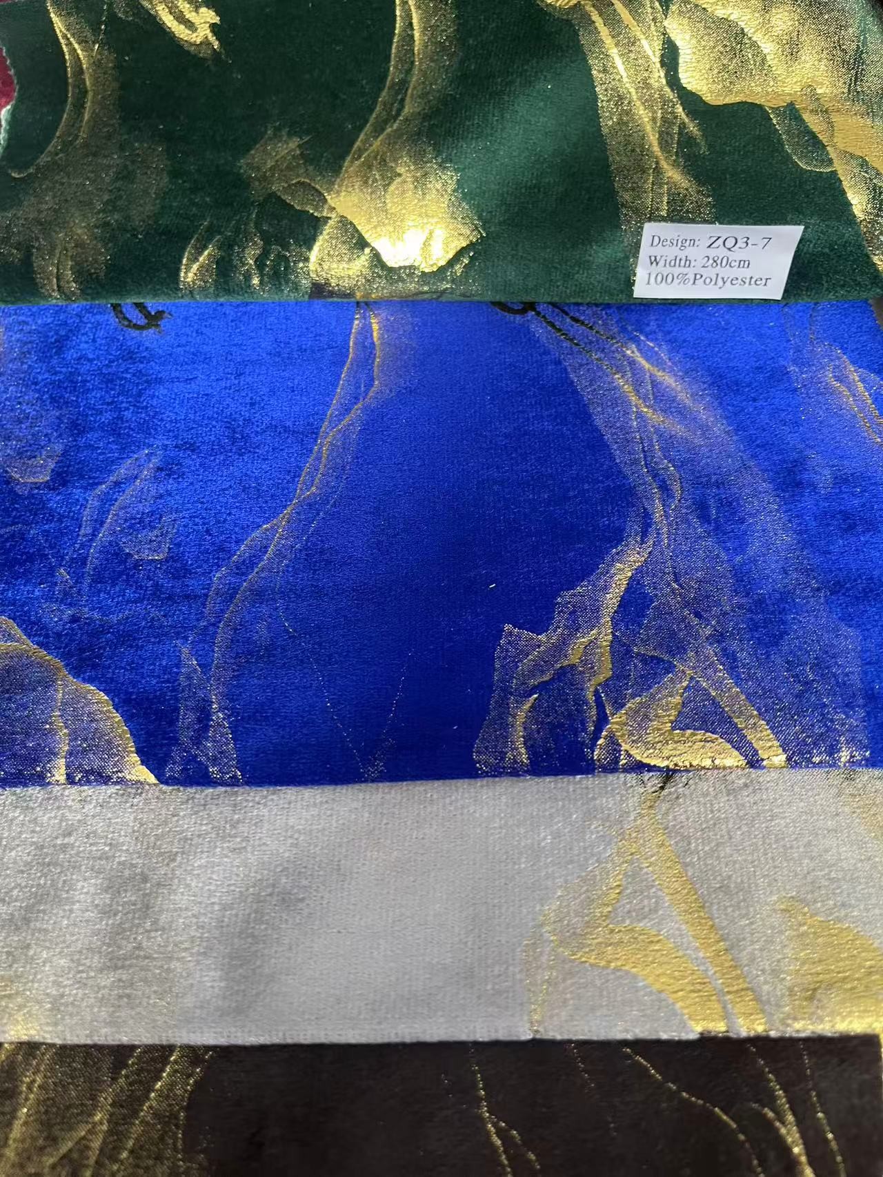 Luxury Velvet Curtain Fabric 100% Polyester Knitted Gold Foil Bronzing