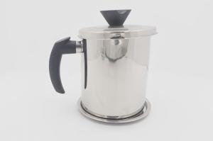  1.3L Kitchenware stainless steel oil strainer pot with lid round shape grease container Manufactures