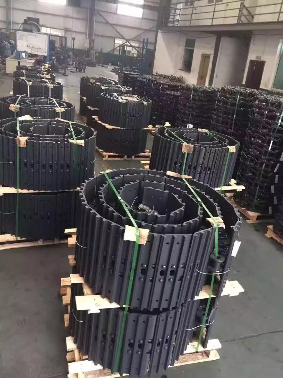 Customizable Excavator Track Link With Shoe Assy for Different Excavator Models
