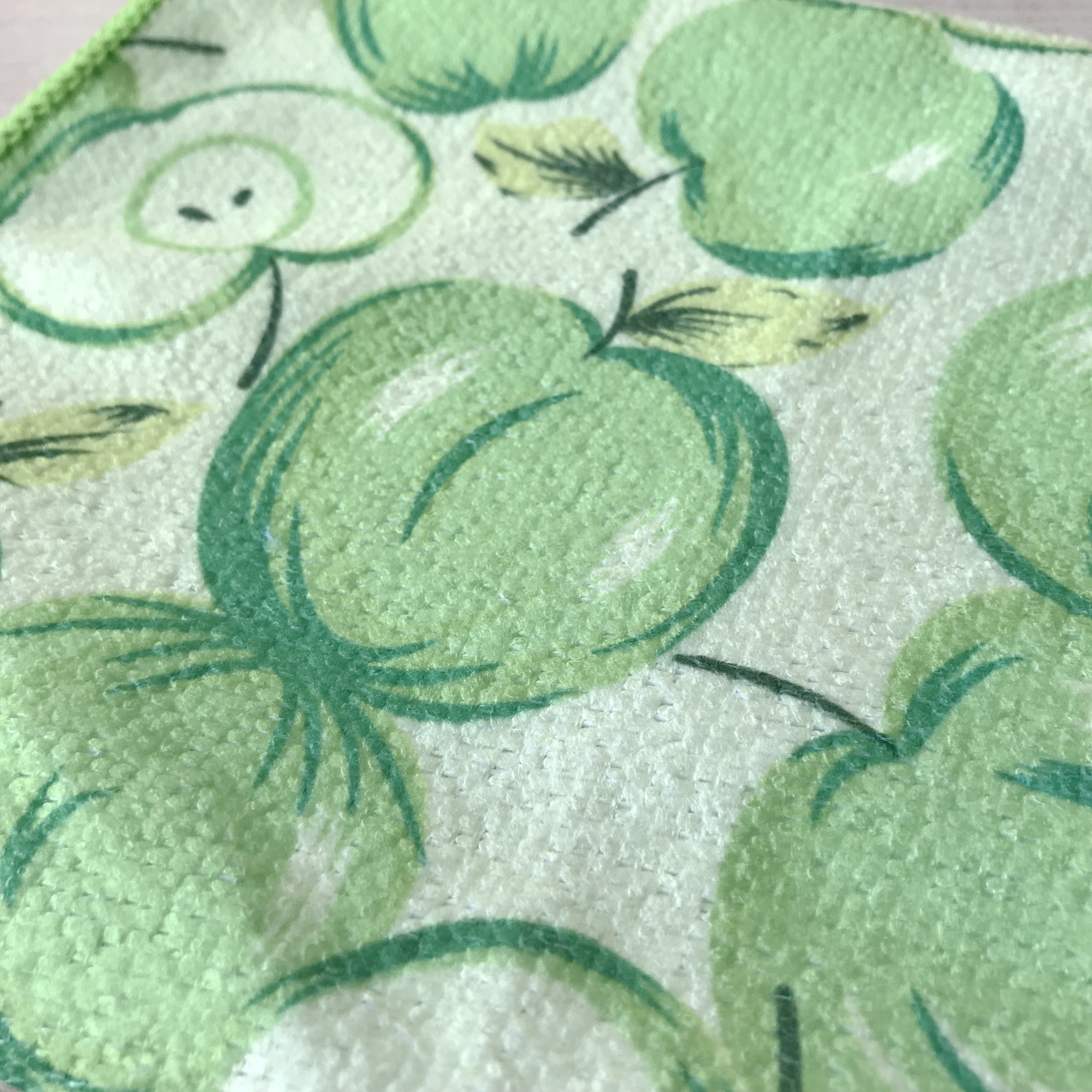 Cute printed microfiber absorbing water kitchen useage dry wipes OEM Chinese suppiler