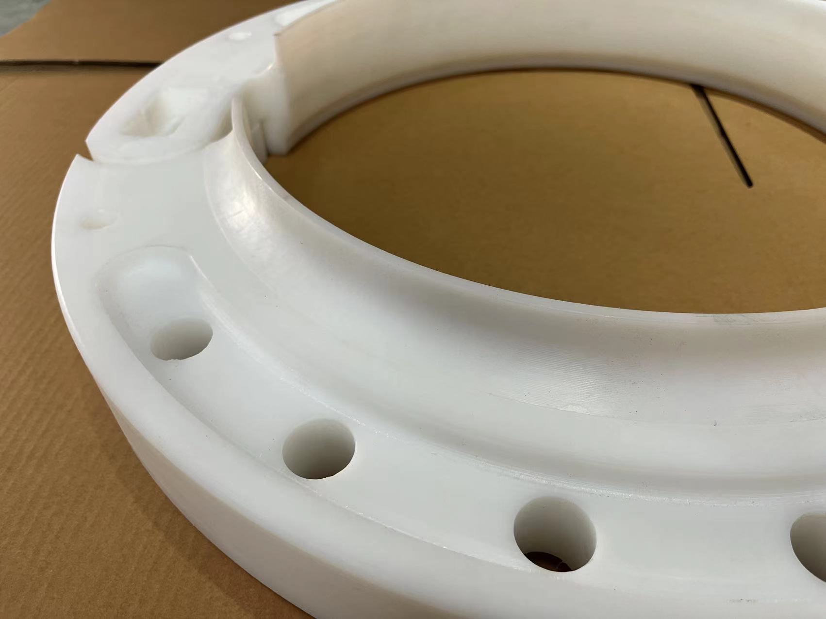 Modified Vehicle Run Flat Wheel Inserts Blowout Protection Military Run Flat Inserts