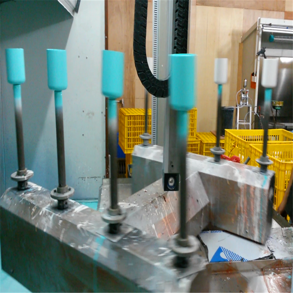 Helmet Wine Bottle Automatic Painting Machine Three Axis Multi Station Rotation