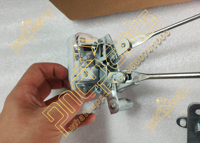 72Q6-02121 Handle Assy For Hyundai R210-9 R290-9 R-9 Excavator
