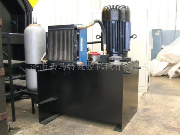 Single Blade CNC Steel Angle Punching Machines High Production Efficiency