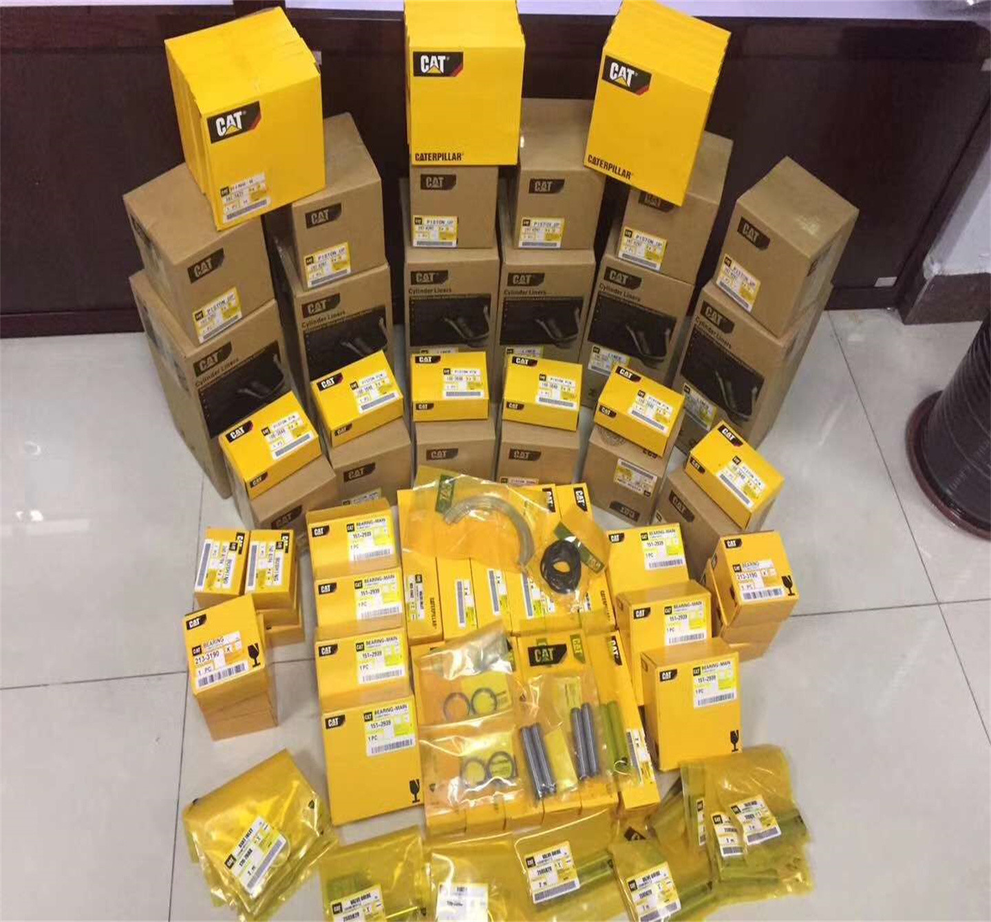 7M4603 Sleves 7M-4603 Cylinder Liner 1279143 Piston Ring 127-9143 Engine 2529518 Piston Set 252-9518