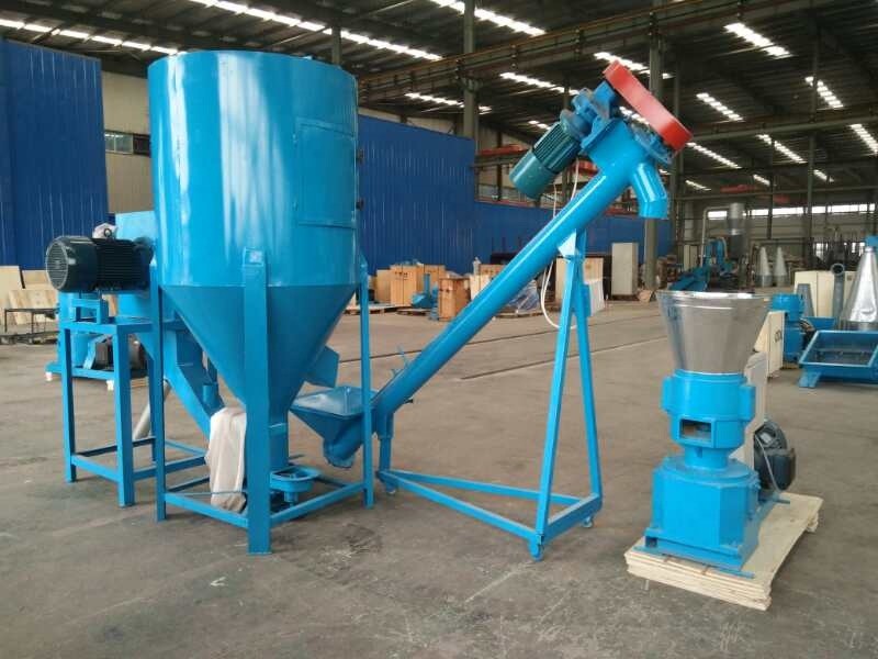 1000kg/H Chicken Food Processing Machine 1-10mm Mini Cattle Feed Machine Plant