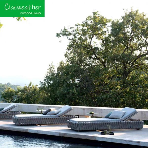 Outdoor Furniture Luxury Rope Patio Sun Lounger Chaise Lounge with UV-Resistant