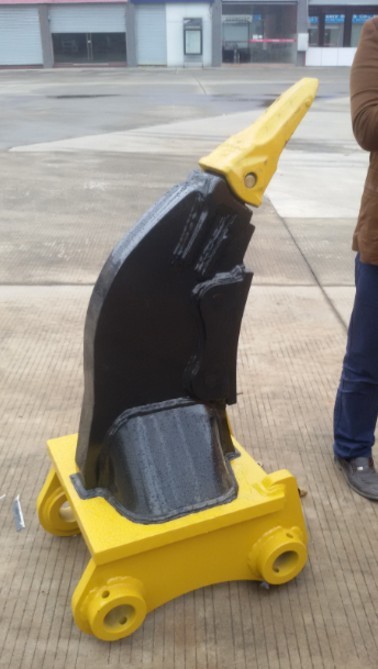5-15 Ton Excavator Vibro Road Ripper For Volvo EC60 EC80 EC130