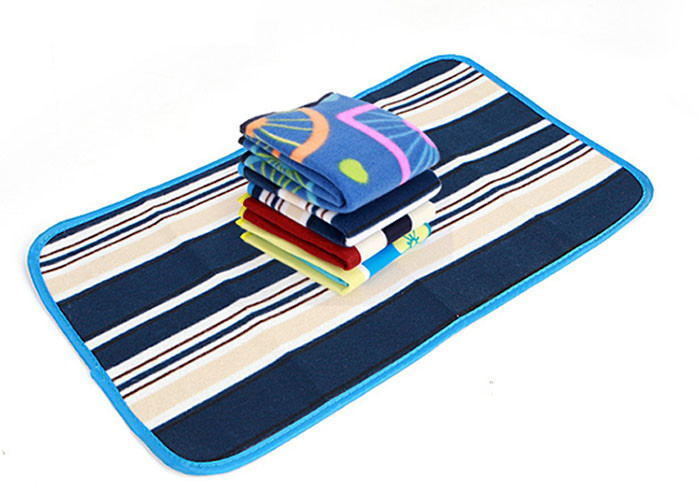 Custom Logo Outdoor Picnic Accessories Folding Comfortable Thick Padded Mat