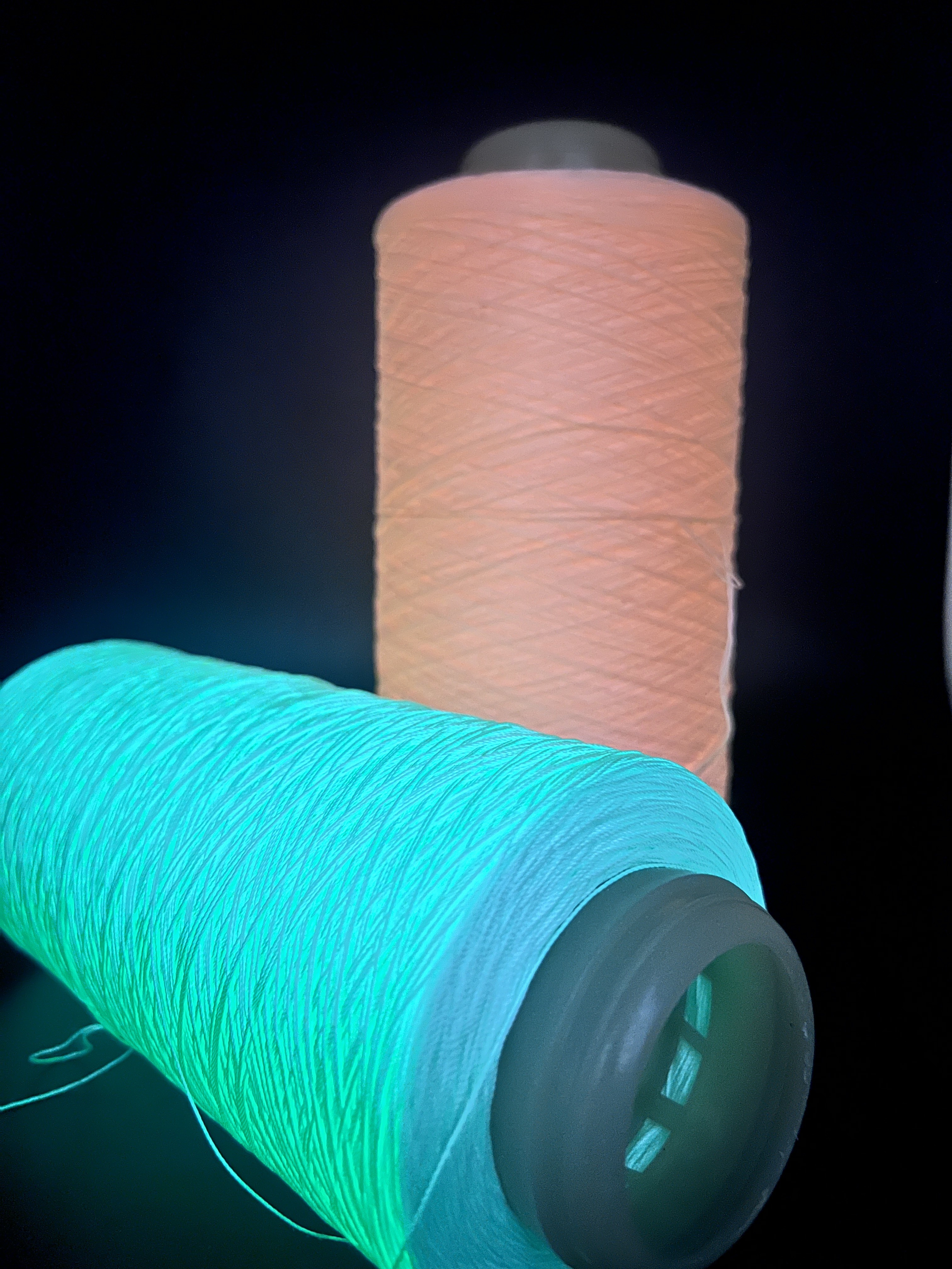 Shoes Upper Glow Dark Yarn Polyester FDY Fluorescent Knitting Yarn