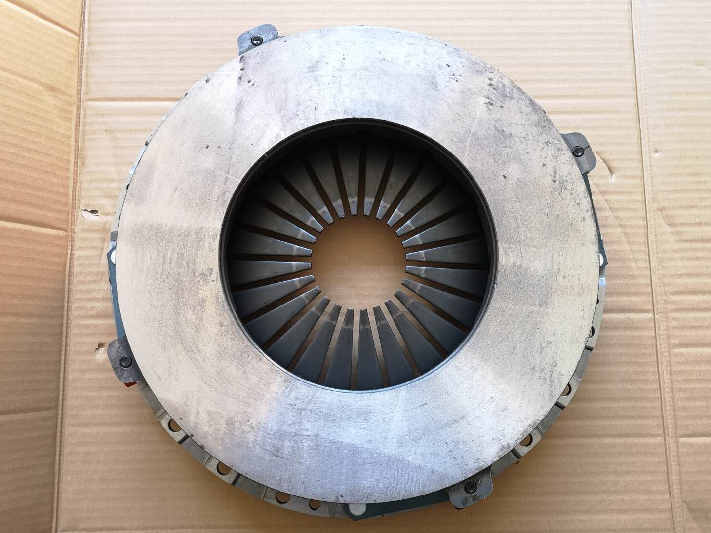 ISUZU CYZ CYH 6WF1 430mm Clutch Cover 1312204290 Without Release Bearing