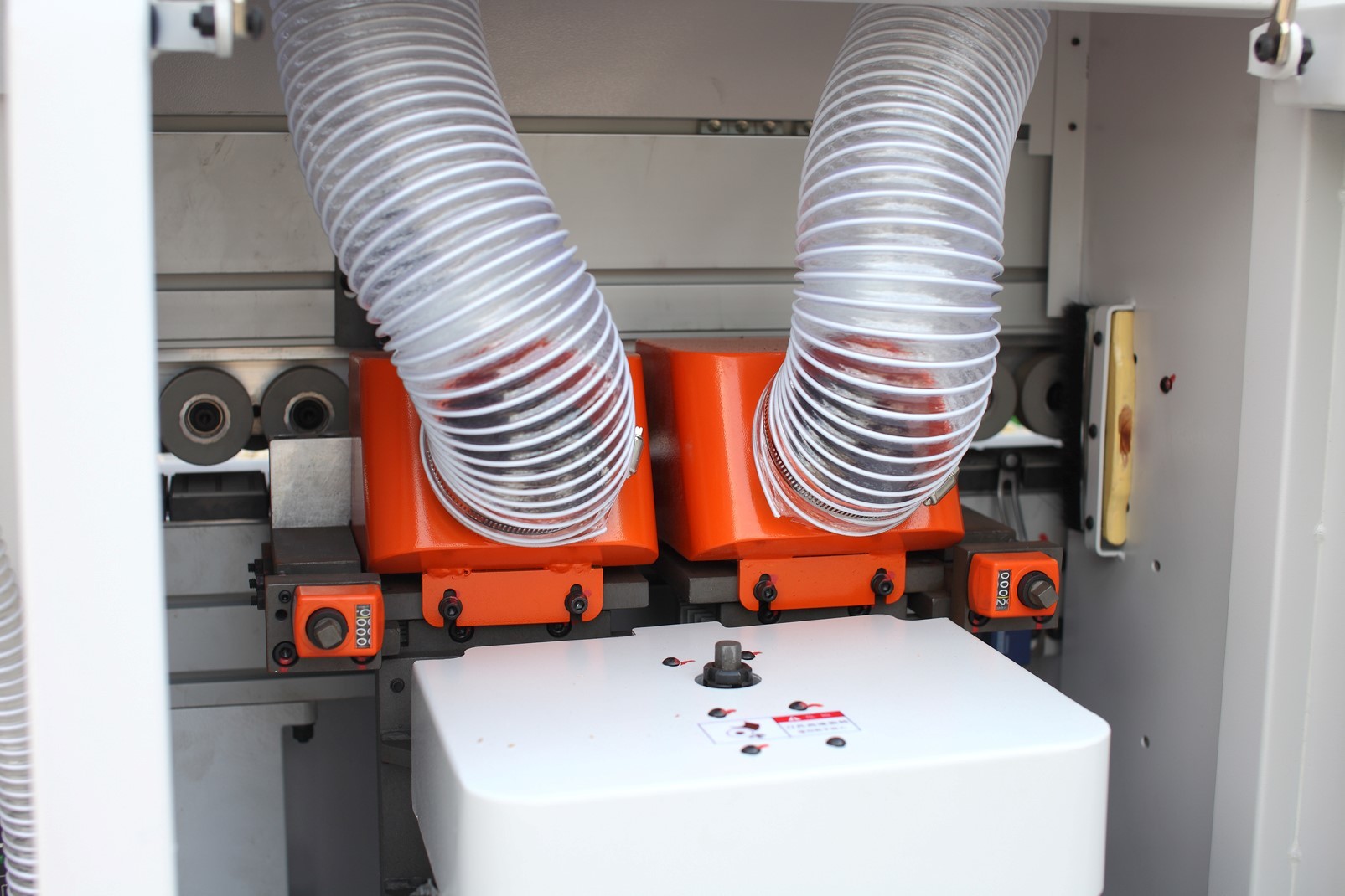 High Speed PUR Edge Banding Machine Wood Lipping Machine 14m Min