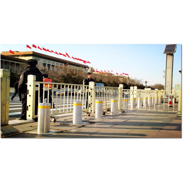 Customizable Diameter Metal Fixed Bollards Heavy Duty Parking Post Galvanised Steel Bollards