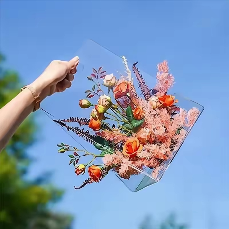 Portable Clear PVC Pet Flower Gift Boxes For Graduation Bouquets Transparent Packaging