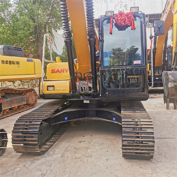 Lowest SANY SY135Cpro Excavator Made in with Transport Height 2.8m and Good Condition