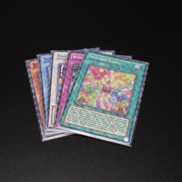 66mmx98mm Transparent Holographic Card Sleeves , Waterproof Card Holder