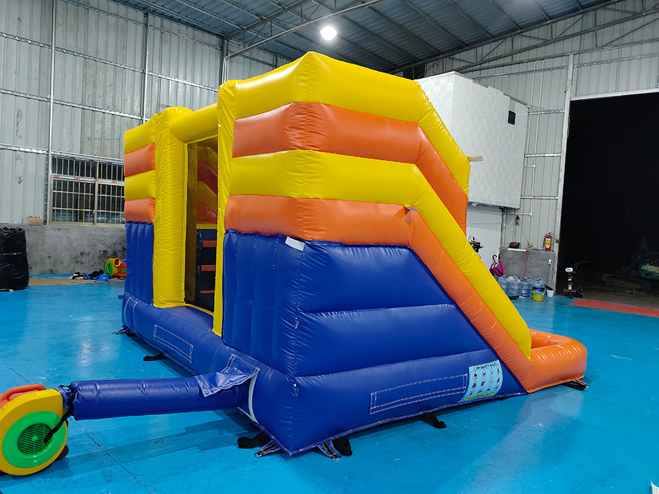 PVC 4x4x3m Inflatable Combos Little Bounce House Kids Bouncy Castle With Slide