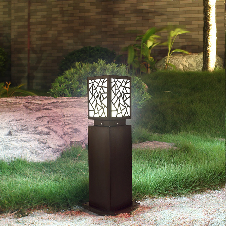 Solar Lawn Lamps led light simple and easy to install 8-10 hours/night working time ,3-4 overcast or riany days