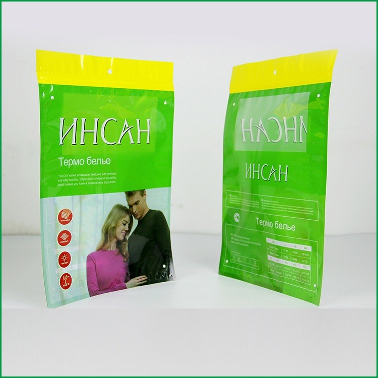 Custom k Plastic Pouches Packaging T - Shirt Plastic Packaging Bag For Clothes