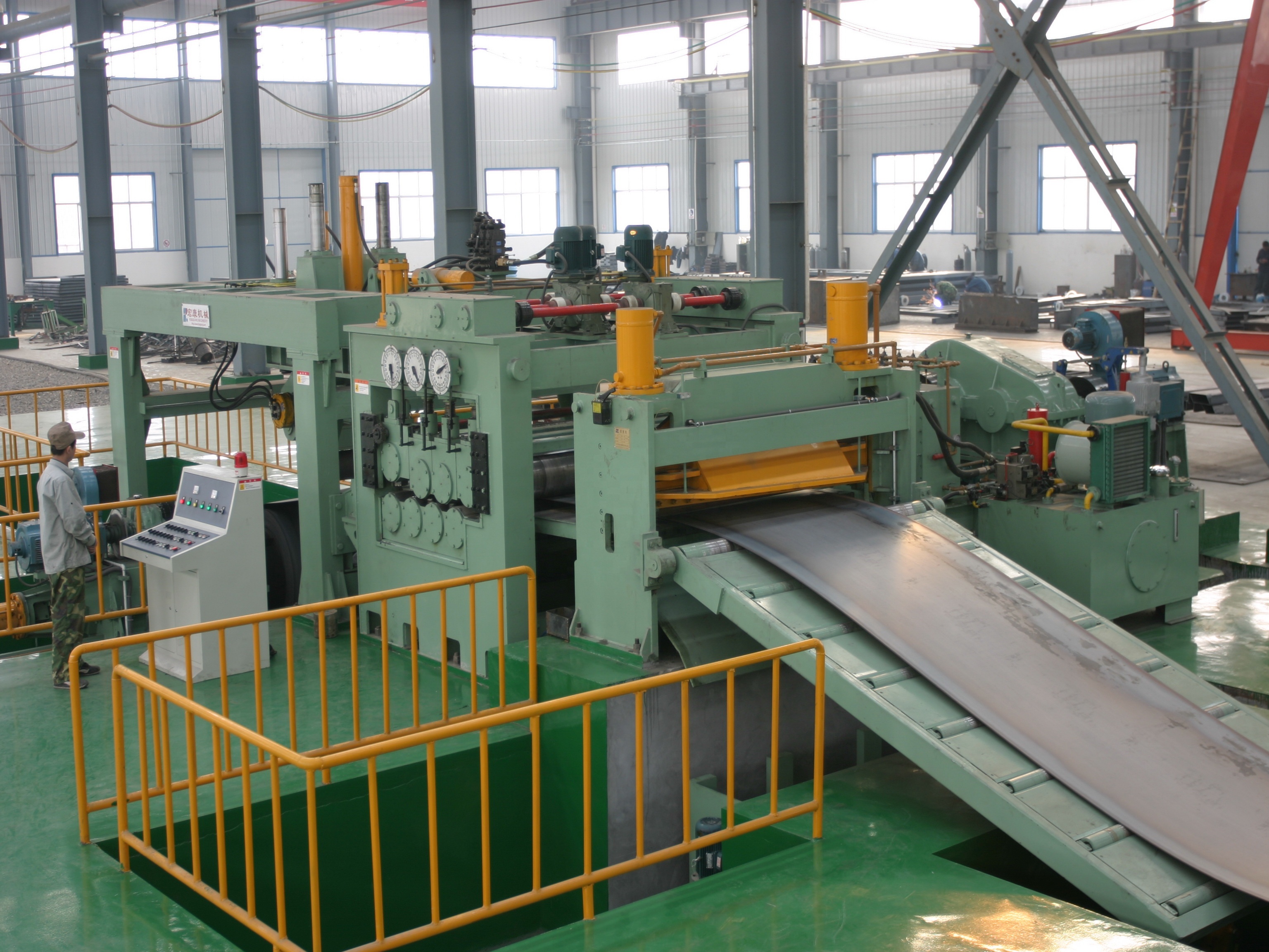 12000 Mm Cutting Width Steel Coil Uncoiling Leveling Mobile Shear Production Line
