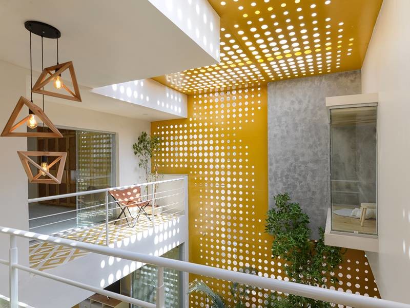 Perforated Metal Partition Wall – Attractive and Artistic Ornamental Effect For Space Partition Wall Design
