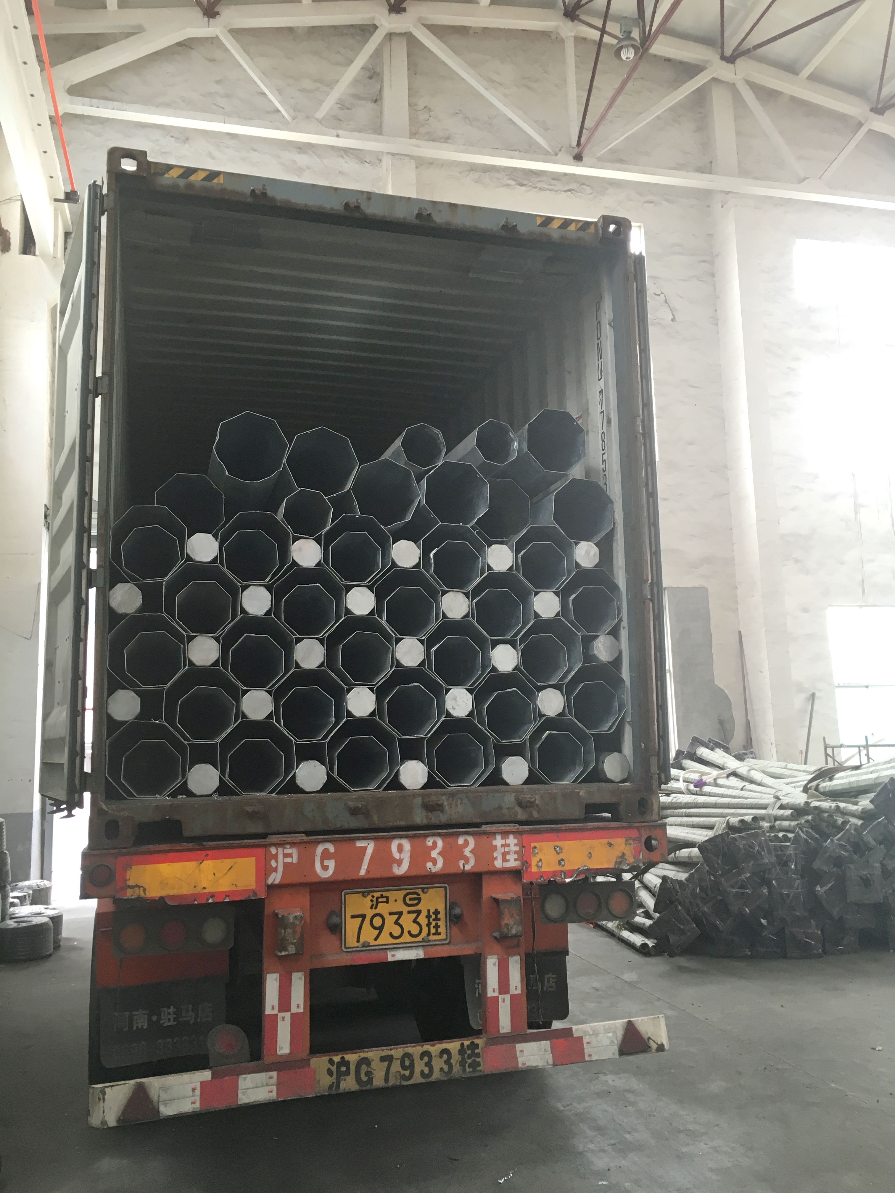 Polygn Steel Electric Pole Galvanized Transmisson Steel Pole