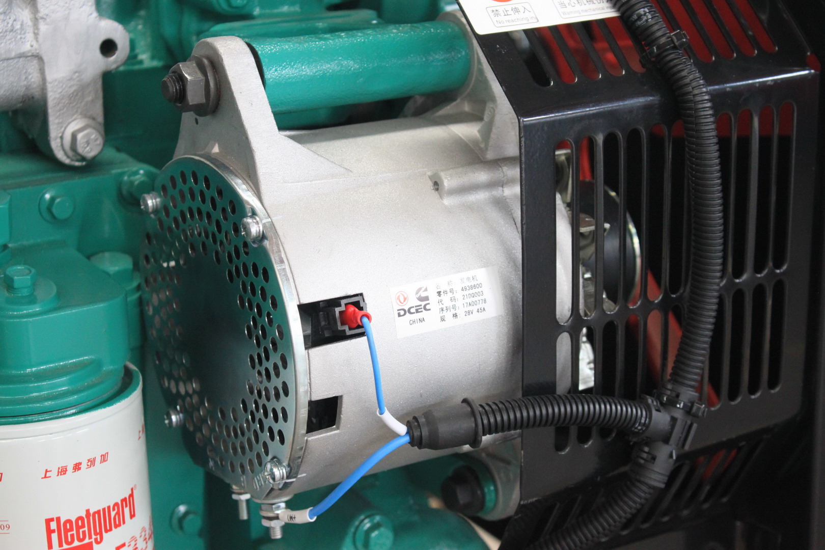 Soundproof USA Cummins Diesel Generator 60kva 48kw Silent With Cummins Engine 4BTA3.9-G2