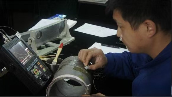 FD-GT-1010 High Resolution TFT Screen Digital Railway Ultrasonic Flaw Detector