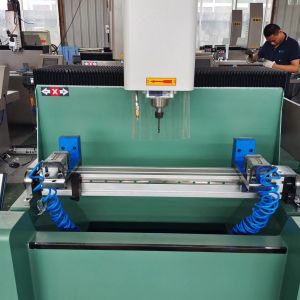 Small 800mm Automatic CNC Copy Router Drilling And Milling For Doors And Windows
