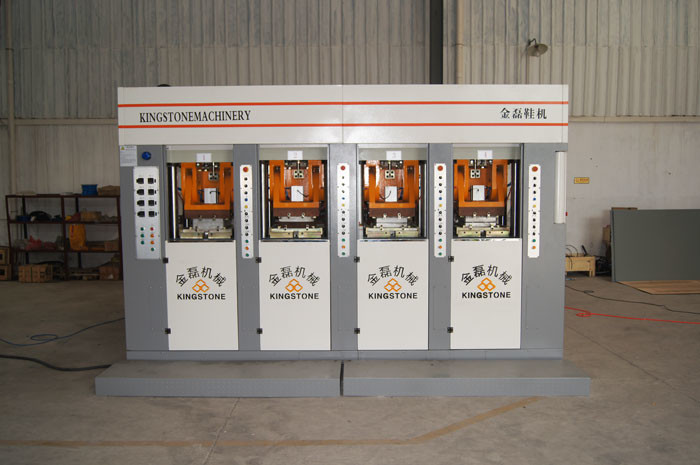 Italy Style 1 / 2 Color Shoe Sole Making Machine With 220 TON Clamping Force