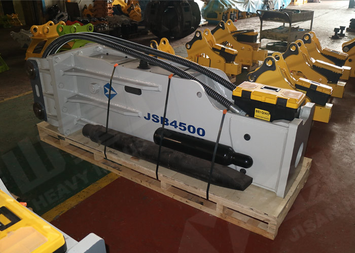 36-45 Ton Komatsu Excavator Hydraulic Hammer For Rock Breaker Fully Enclosed Housing