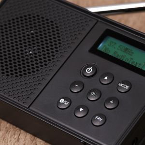 Mini DAB+ Digital Radio DAB+ Clock Radio With LCD Display