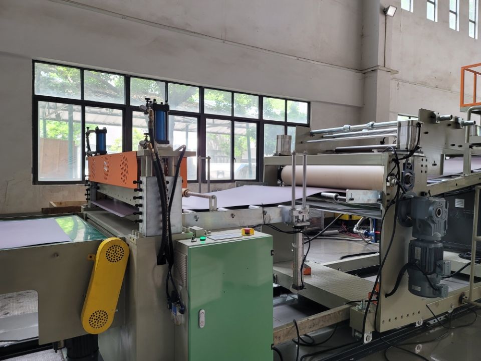 Trolley Case Sheet Extrusion Machine , PC ABS Luggage Sheet Extrusion Machine
