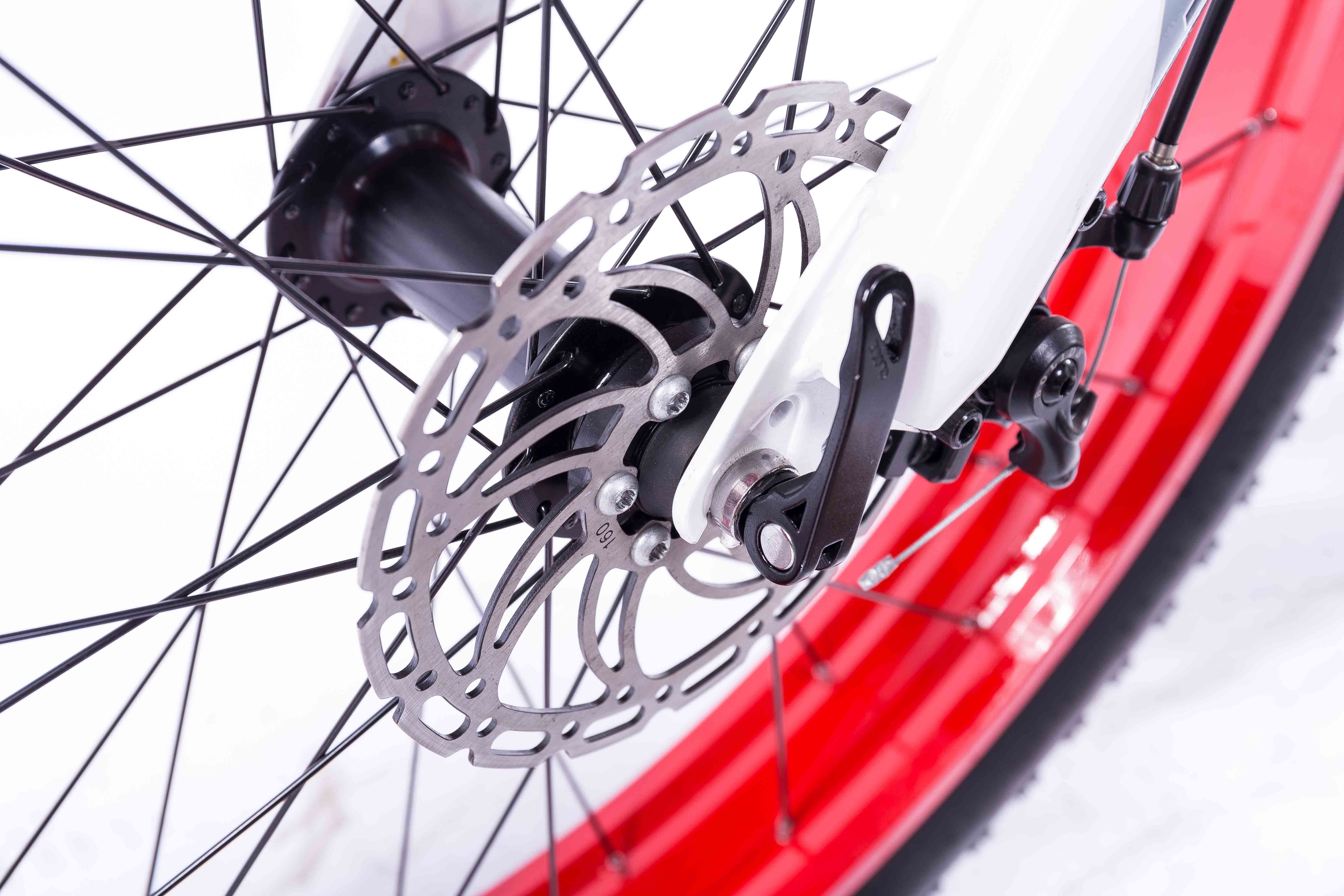 26 Inch Electric Snow Bike , Battery Powered Bicycles Max Speed 35KM/H