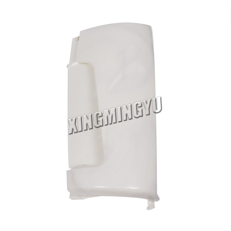 SINOTRUK SITRAK C7H C9H TX G7S MAX Truck Body Parts Cabin Corner Outer Air Deflector 812W62410-0089 / 812W62410-0090