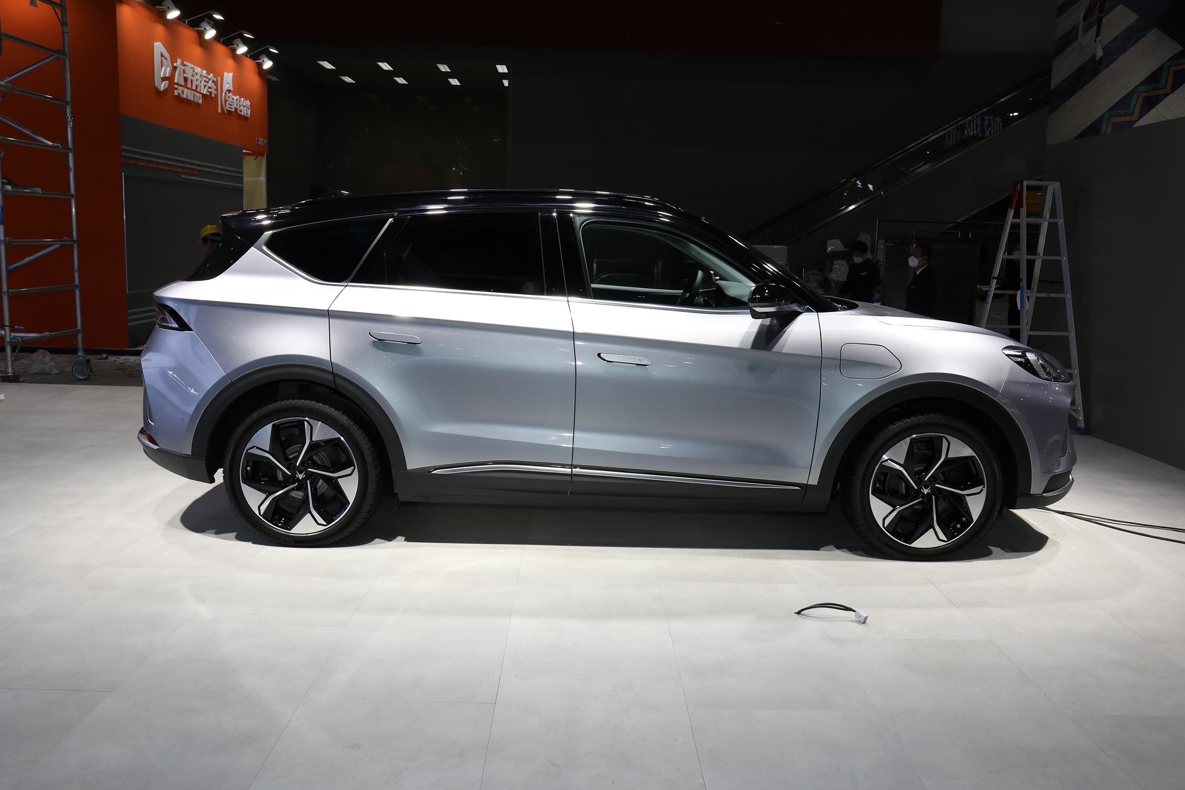 ARCFOX Alpha T 2022 480S+ 160KM 5 Door 5 Seats Electric SUV Car